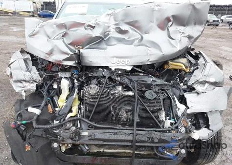 2012 Jeep Grand Cherokee Laredo z USA, uszkodzony, nr VIN 1C4RJFAG7CC345435